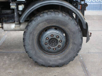 mercedes-benz-unimog-1300-44237156