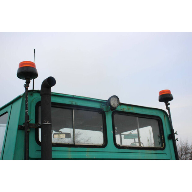 Mercedes-Benz Unimog 1300-44237159