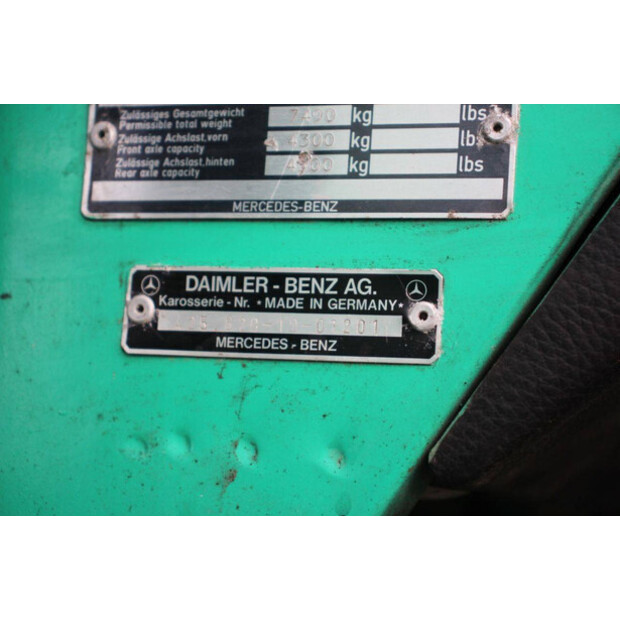 Mercedes-Benz Unimog 1300-44237161