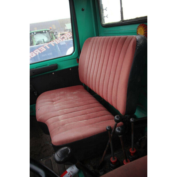 Mercedes-Benz Unimog 1300-44237167