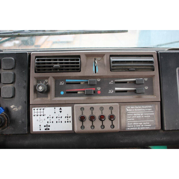 Mercedes-Benz Unimog 1300-44237169