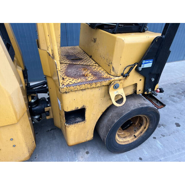 2012 Caterpillar CC24-44237190