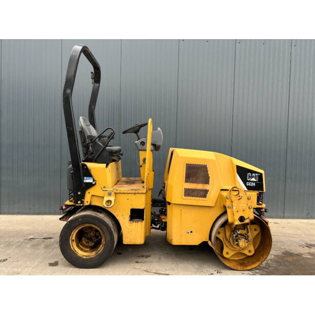 2012 Caterpillar CC24-44237213