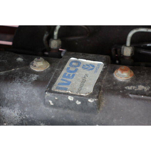 1996 New Holland 100-90DT-44237824