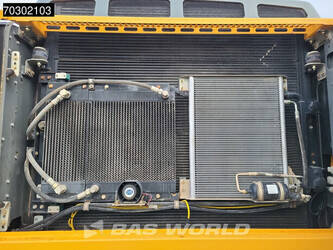 2016-liebherr-r946-lc-44237868