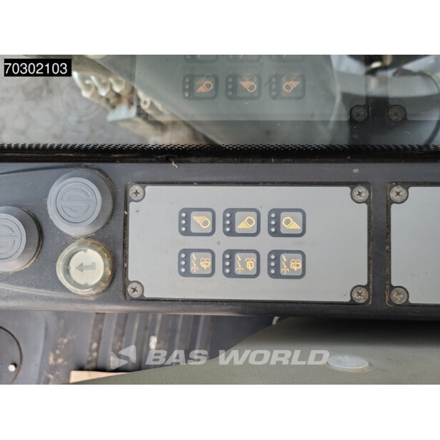 2016 Liebherr R946 LC-44237886