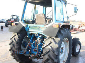 ford-5110-1393542-44238110