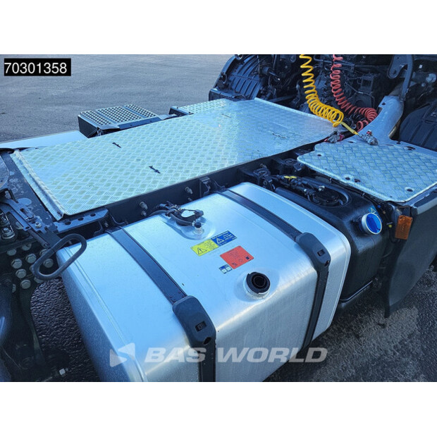 2022 سكانيا P370-44238125