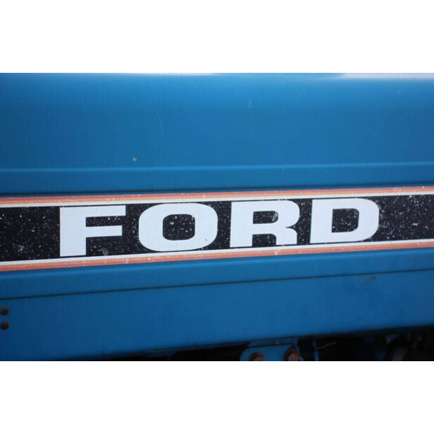 Ford 5110-44238135