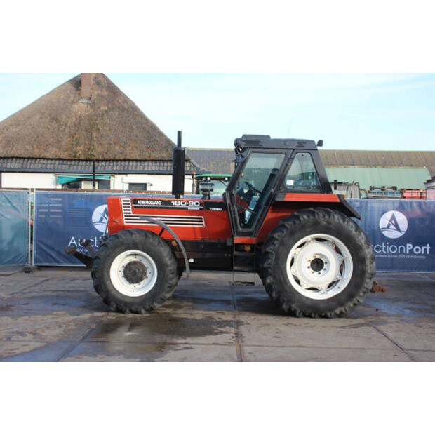 1997 نيو هولاند 180-90DT-44238204