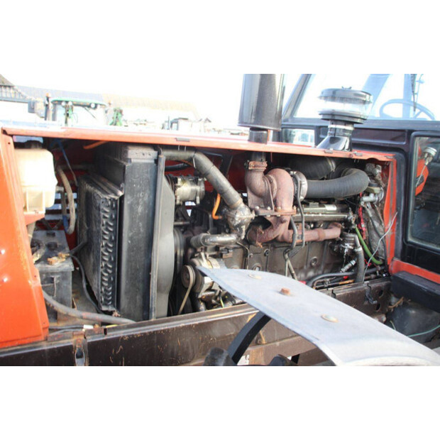 1997 نيو هولاند 180-90DT-44238214