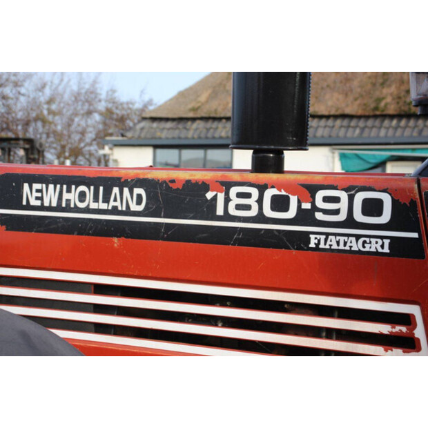 1997 نيو هولاند 180-90DT-44238221