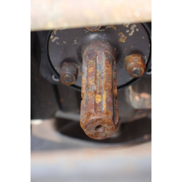 1997 نيو هولاند 180-90DT-44238230