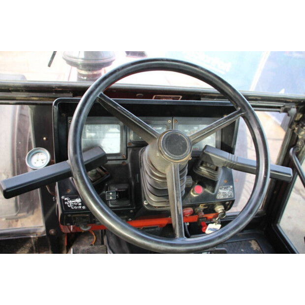 1997 نيو هولاند 180-90DT-44238235