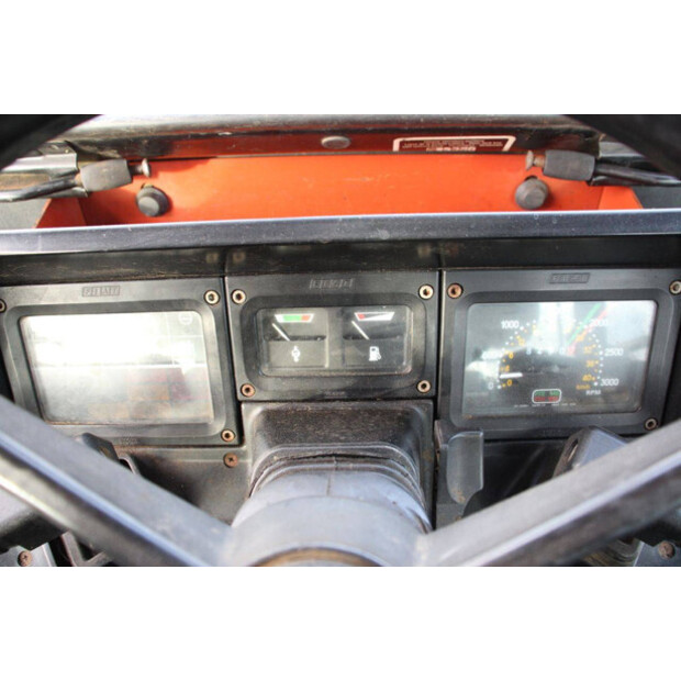 1997 نيو هولاند 180-90DT-44238237