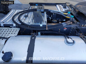 2021-renault-t520-1393550-44238489