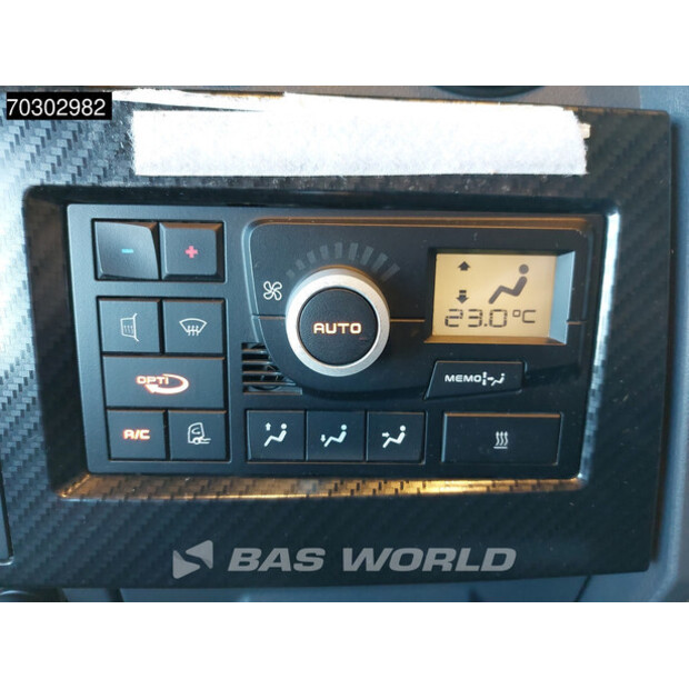 2021 Renault T520-44238500