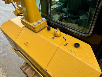 2019-caterpillar-d8t-1393552-44238632