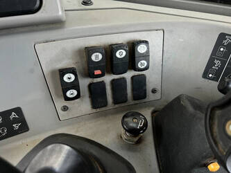 2019-caterpillar-d8t-1393552-44238660