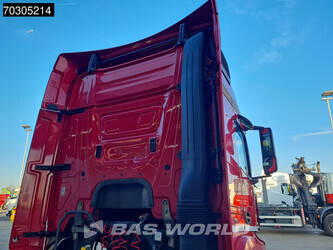 2016-mercedes-benz-actros-1845-1393560-44238941