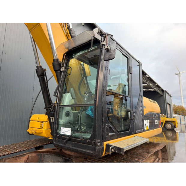 2010 Caterpillar 323DL-44239001