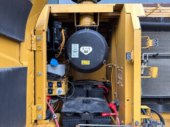 2010-caterpillar-323dl-1393562-44239047