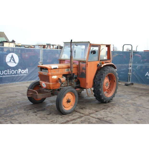 1974 Fiat 480-44239166