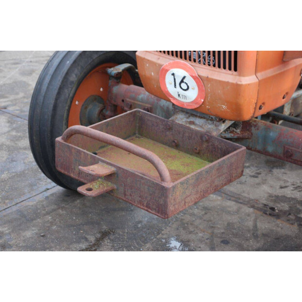 1974 Fiat 480-44239170