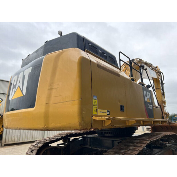 2020 كاتربيلر 352F-44239582