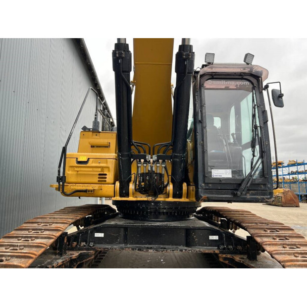 2020 كاتربيلر 352F-44239588