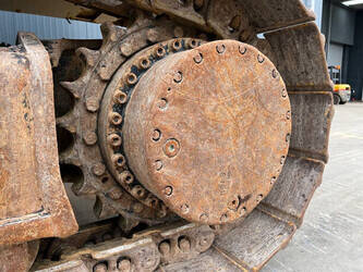 2020-caterpillar-352f-1393578-44239617