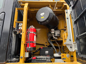 2020-caterpillar-352f-1393578-44239619