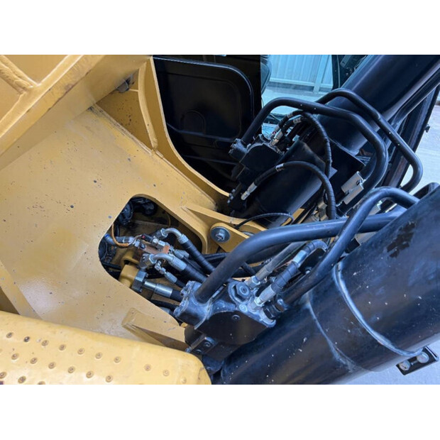 2020 كاتربيلر 352F-44239623