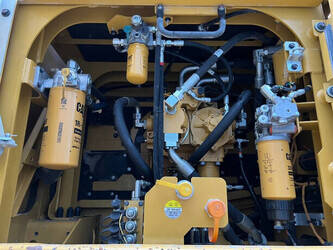 2020-caterpillar-352f-1393578-44239638