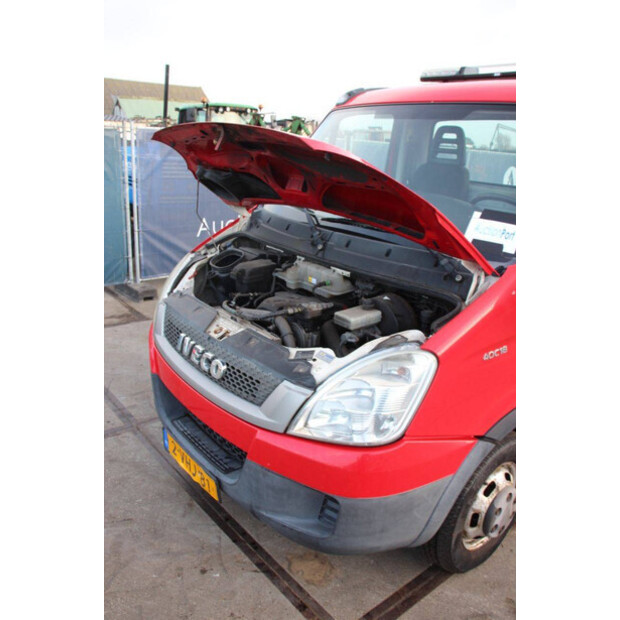 2000 VELDHUIZEN P31-2D-44239736