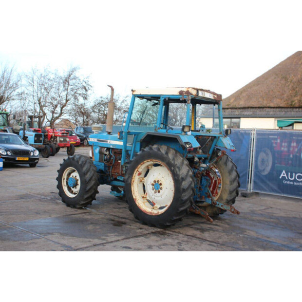 1986 Ford 5610-44239810