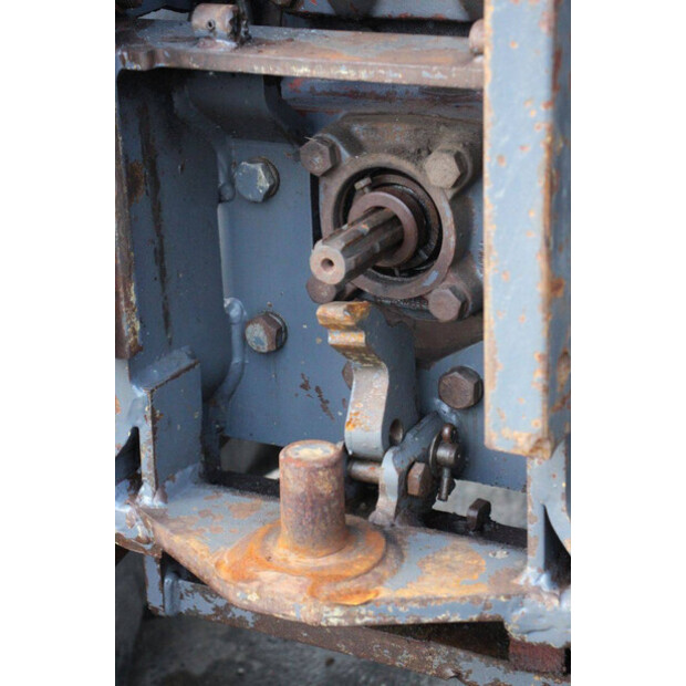 1999 New Holland TS90-44239891