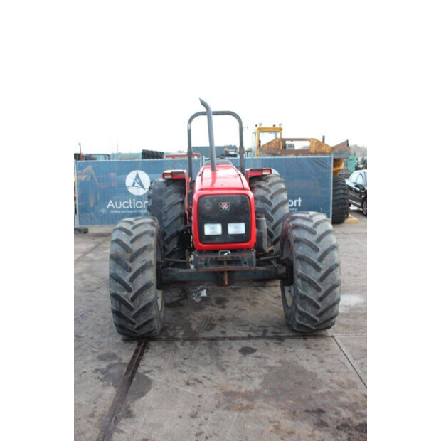 2002 Massey Ferguson 4345-44240018