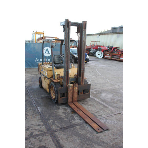 1989 كاتربيلر VC60D SA-44240139