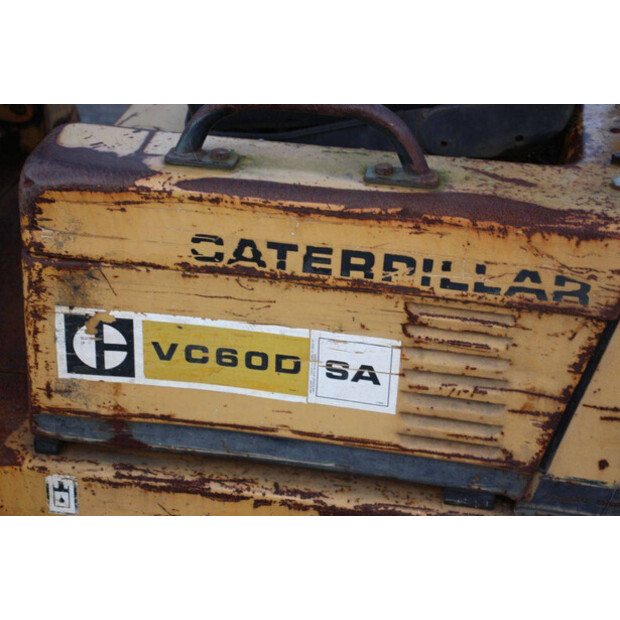 1989 كاتربيلر VC60D SA-44240153