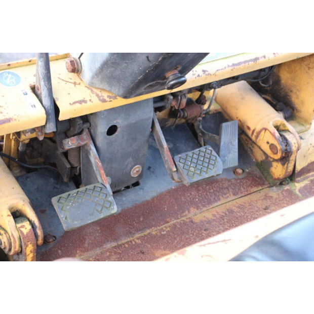 1989 كاتربيلر VC60D SA-44240157