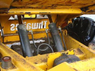 2011-thwaites-6-tonne-44240418