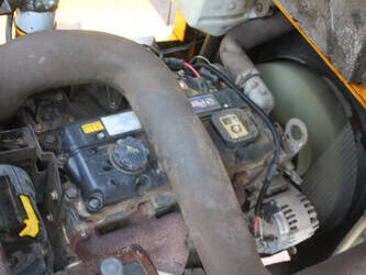 2011-thwaites-6-tonne-44240420