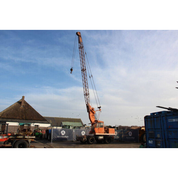 ليبهير A921-44240435