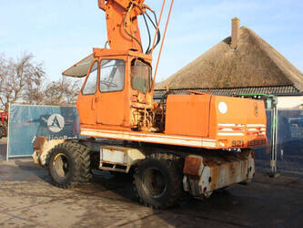 liebherr-a921-1393598-44240440