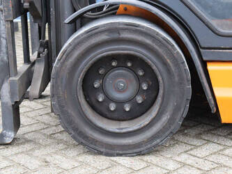 2004-still-r60-45-44240611