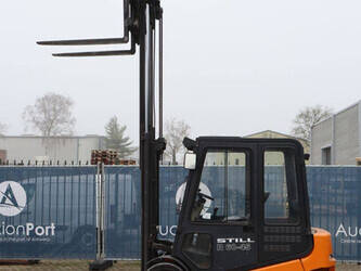 2004-still-r60-45-44240636