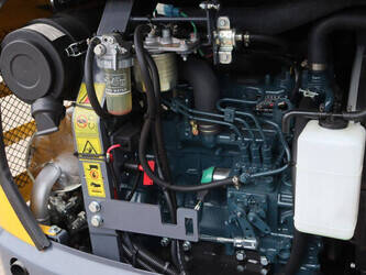 2020-eurotrac-he18-44240869