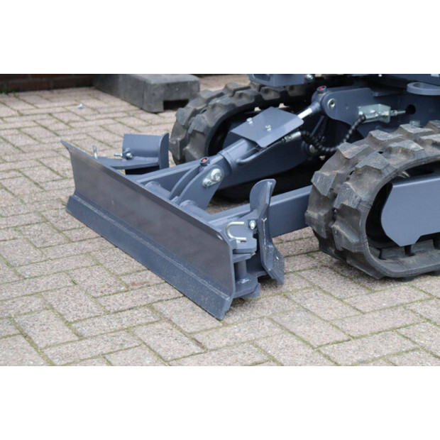 2020 Eurotrac HE18-44240877