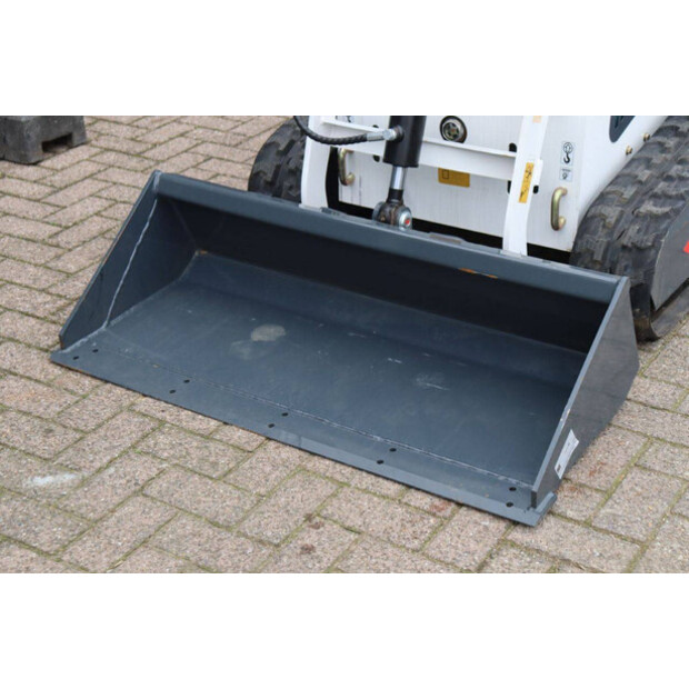 2025 ماك برو MP-S300-44241095